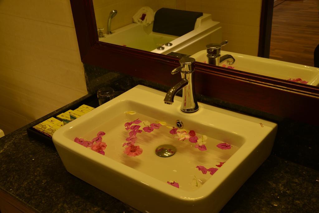 Great Wall Hotel - Nay Pyi Taw Oattara Thiri Екстериор снимка