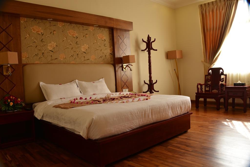 Great Wall Hotel - Nay Pyi Taw Oattara Thiri Стая снимка
