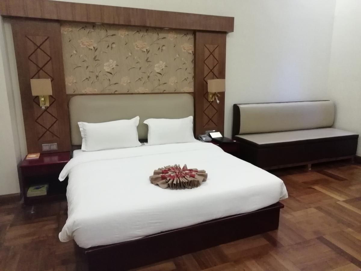 Great Wall Hotel - Nay Pyi Taw Oattara Thiri Екстериор снимка
